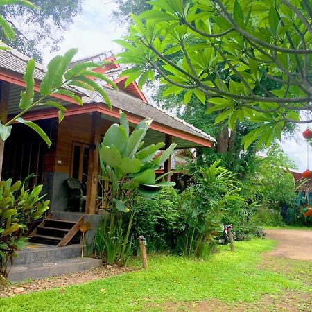 Sawasdeepai River Resort Екстериор снимка