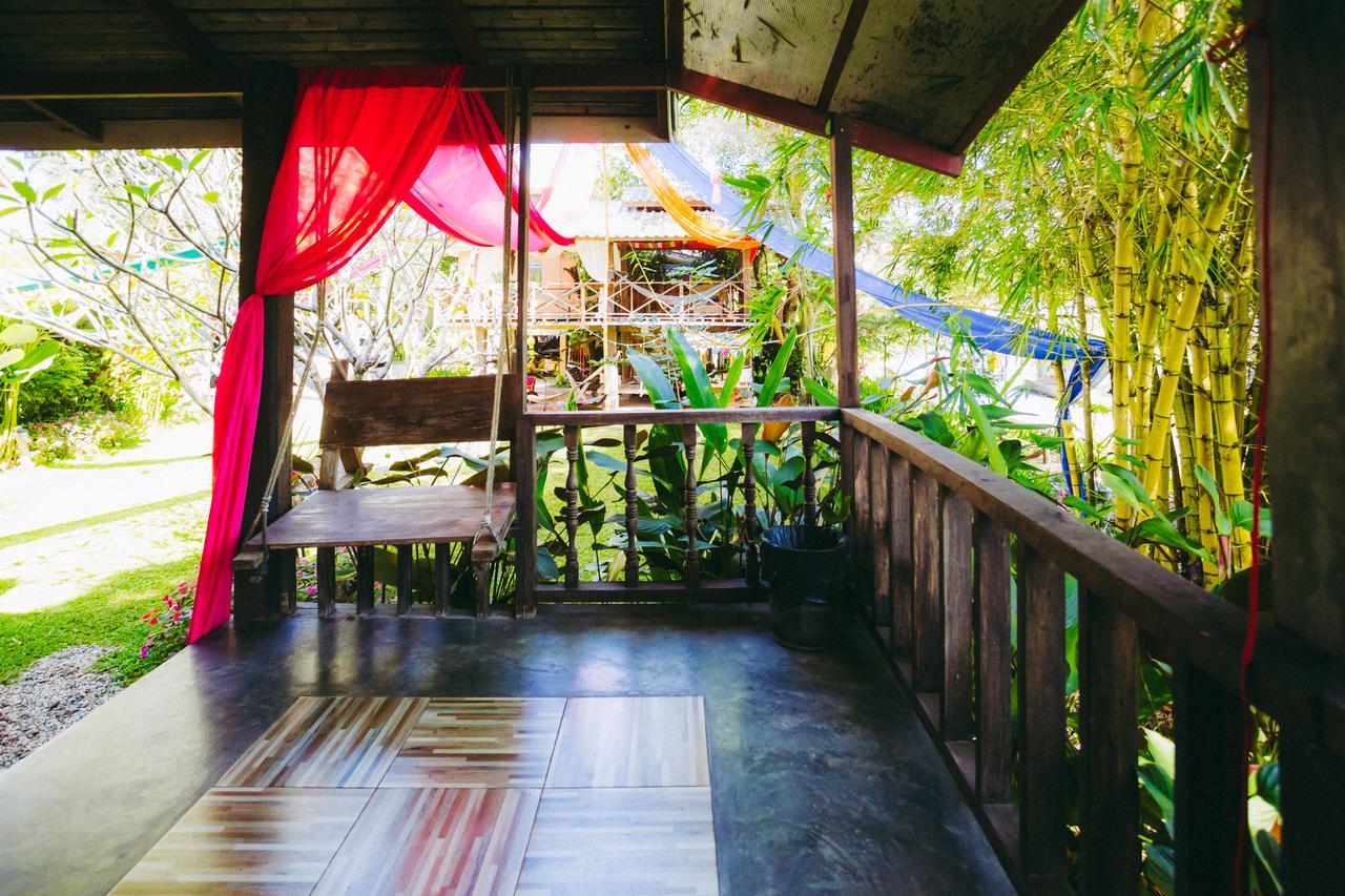 Sawasdeepai River Resort Екстериор снимка