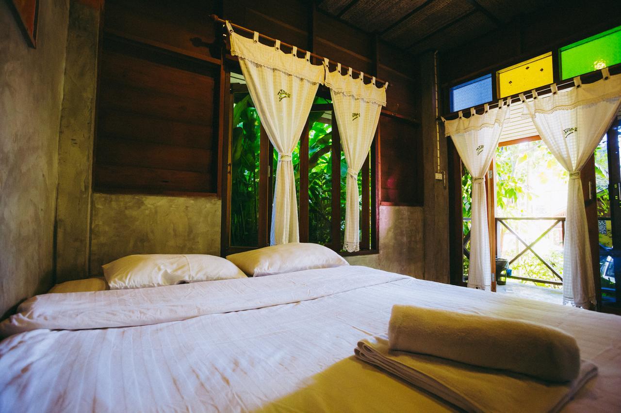 Sawasdeepai River Resort Екстериор снимка