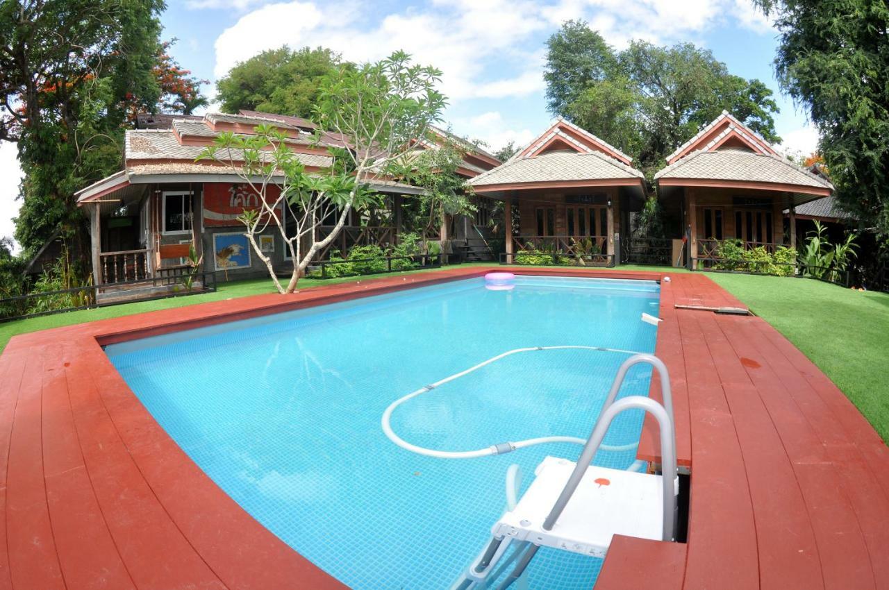 Sawasdeepai River Resort Екстериор снимка