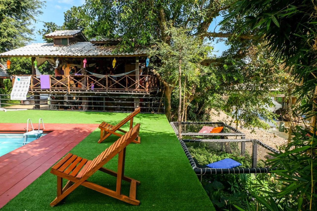 Sawasdeepai River Resort Екстериор снимка